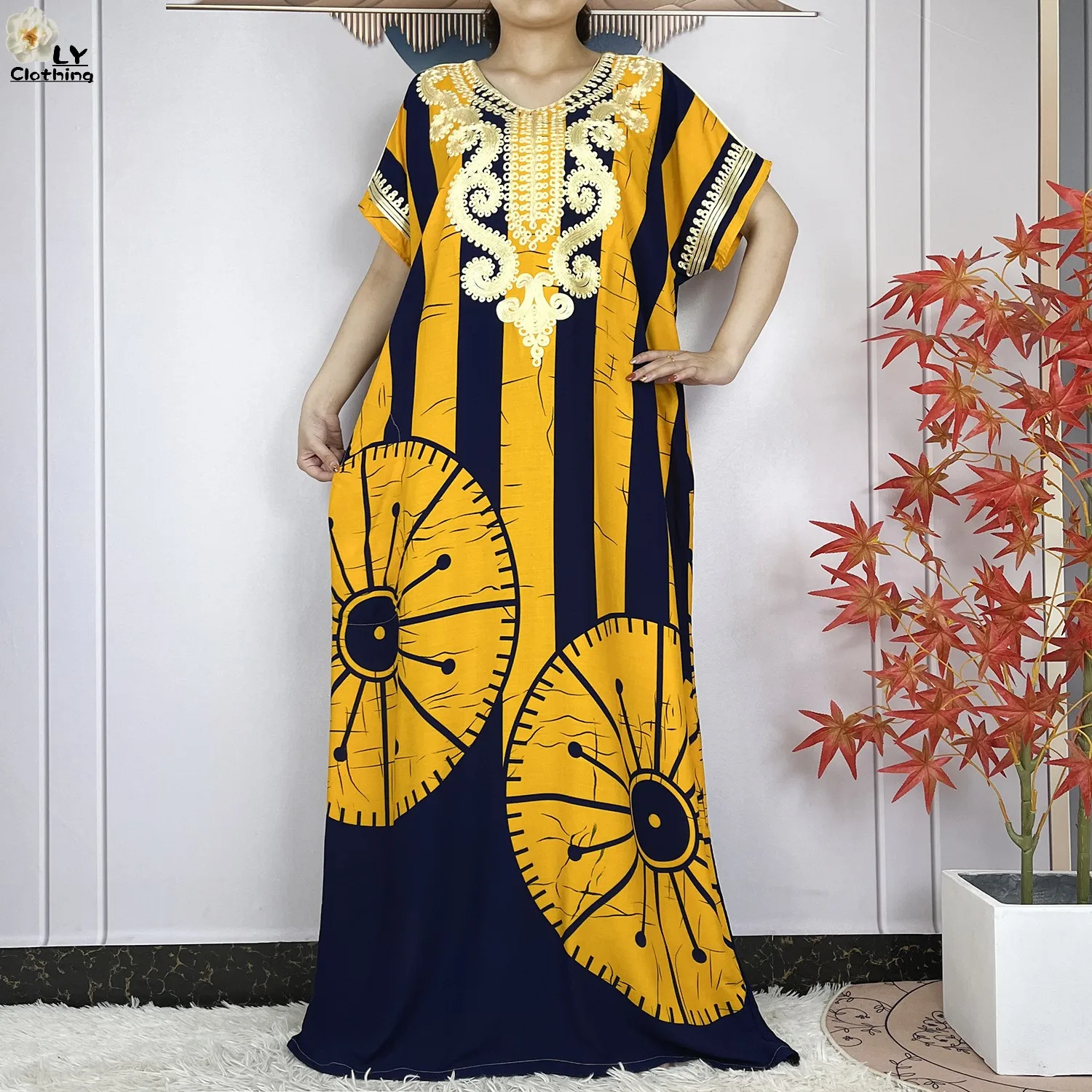 2024 Latest Style African Women Summer Short Sleeve Dubai Kaftan Stripe Printed Cotton Maxi Muslim Femme Loose Abaya Clothing