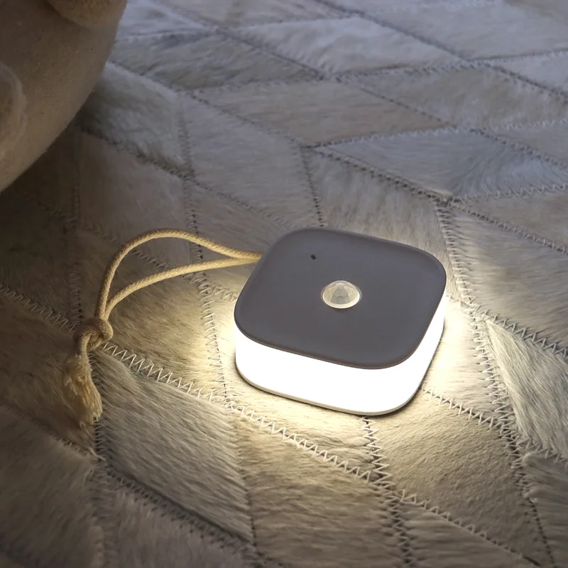 Lampada da parete magnetica ricaricabile USB con sensore di movimento PIR, luce notturna a LED, per cucina, armadio, guardaroba, corridoio, lampade da comodino