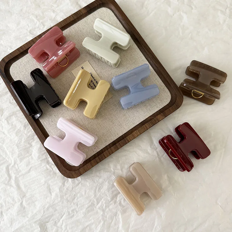 Elegant Acetate Hair Claw Medium Size Sweet Hair Clip Shark Clip Women Hair Accessories Headwear