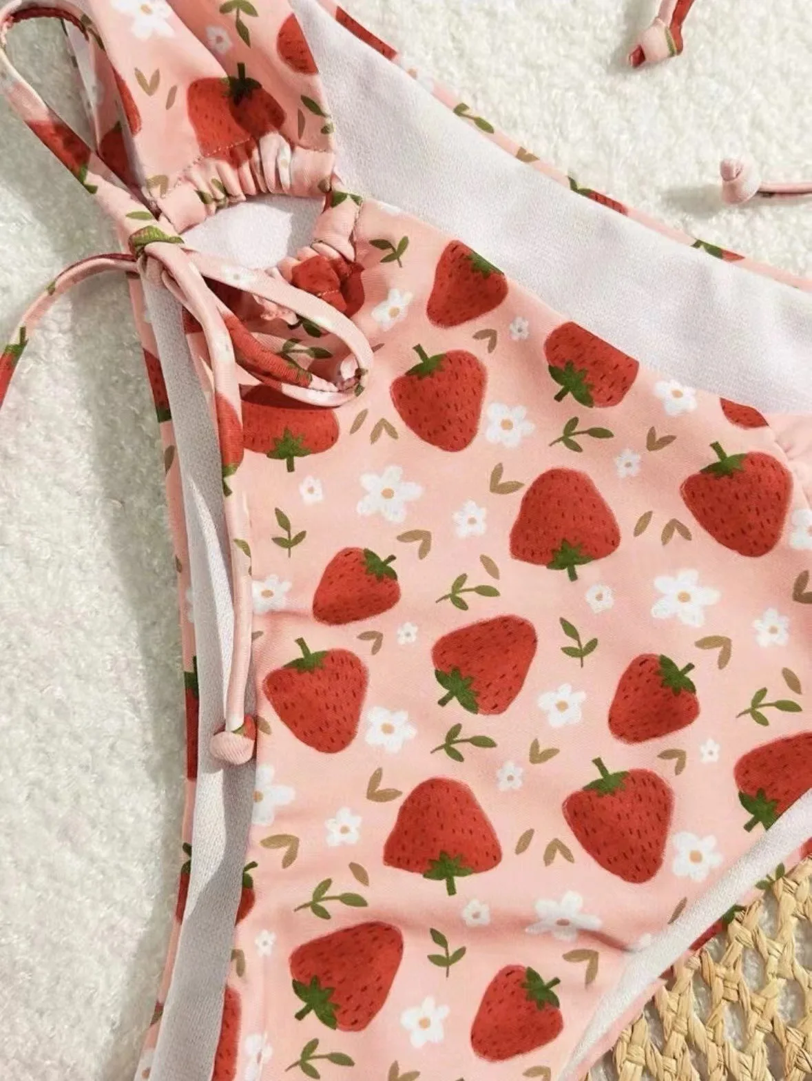 Cute Pink Strawberry Bandeau Bikinis Sets Two Pieces Bow High Waist Padded Bathing Suit Beach Wear Women Thong Bikini Swimsuits