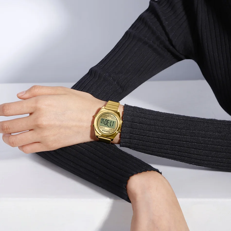 

New NAVIFORCE Women‘s Stainless Steel Strap Watch Date Display Hardened Glass Movement Lady Watches Luxury Digital Clock Gifts