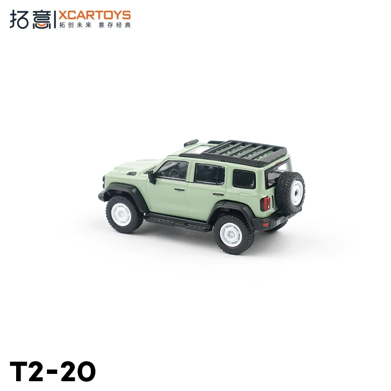 XCARTOYS 1:64 Tank 300 02 ريترو الأخضر سبيكة يموت الصب نماذج السيارات الكبار المقتنيات الصبي لعبة GiftModel جمع المتحمسين