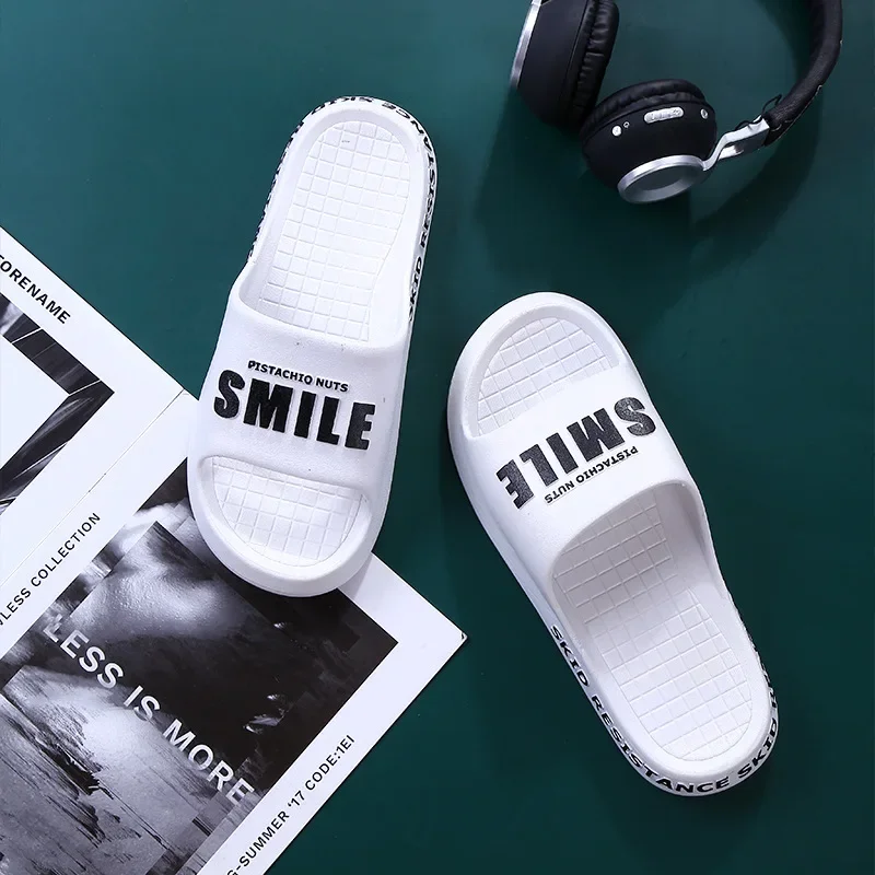 Summer Home Slippers Soft Sole PVC Indoor Bathroom Slides Sandals Casual Beach Unisex Platform Men Women House Shoes