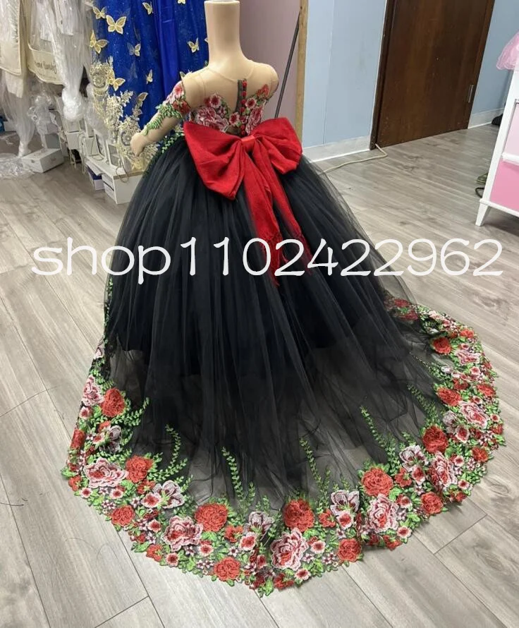 Charro messicano Little Princess Flower Girls abiti 2025 Applique floreale a maniche lunghe con fiocco Teddy Mini abito Quinceanera