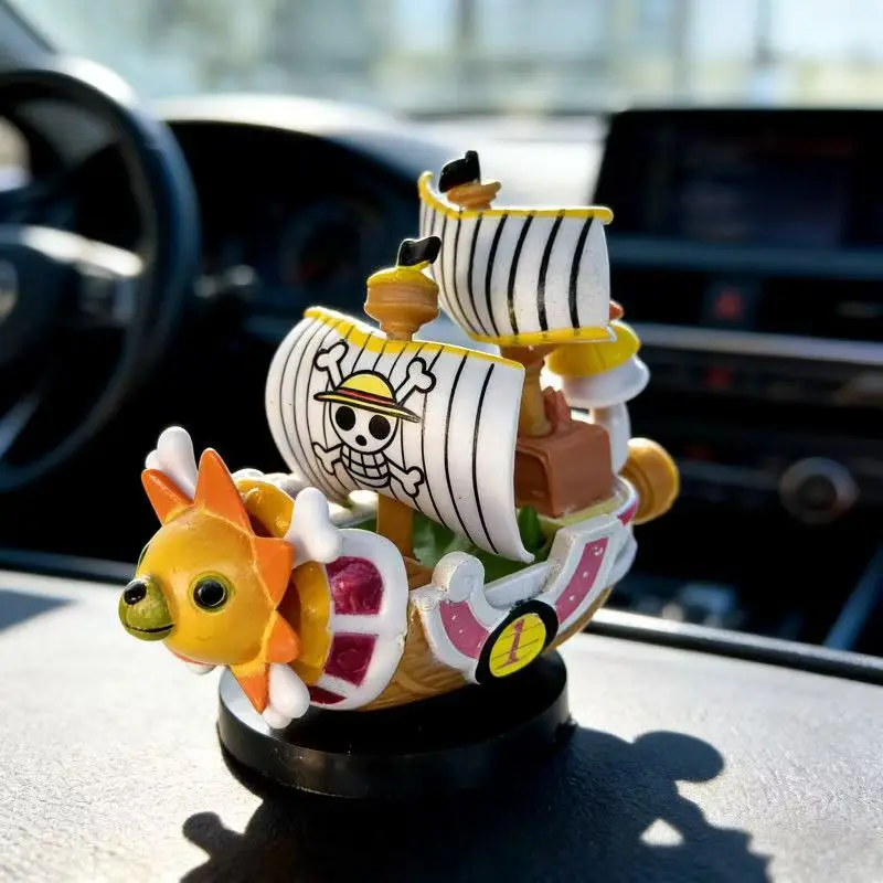 Figura de Barco Thousand Sunny de One Piece de 6.5cm, Modelo de Acción de PVC del Barco Pirata de Luffy, Adorno para Coche, Juguetes Coleccionables, Regalos