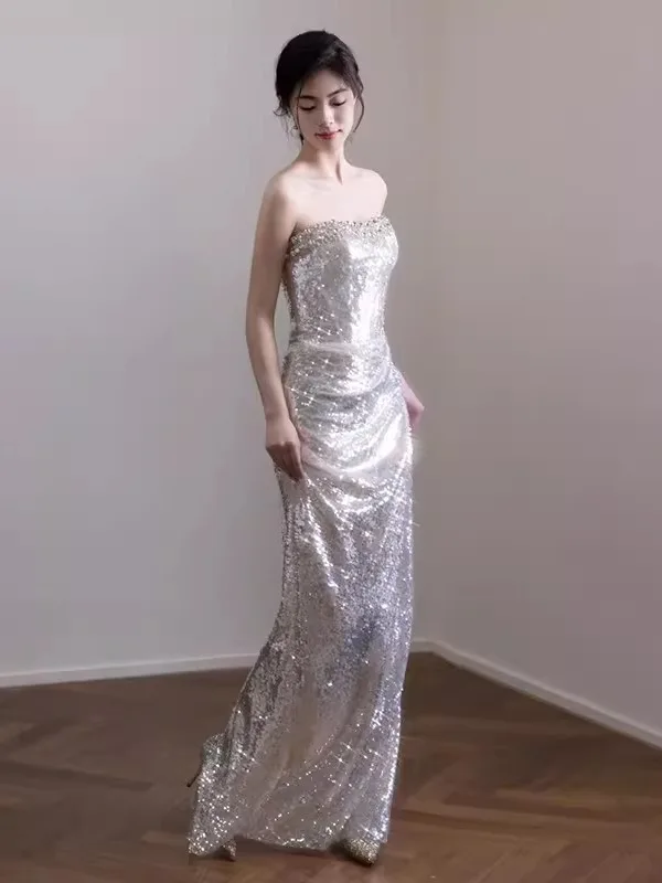 

Silver Sequin Evening Gown Women's High-End Festival Host Year-End Beautiful Art Exam Fi Tail Strapl Long Dr