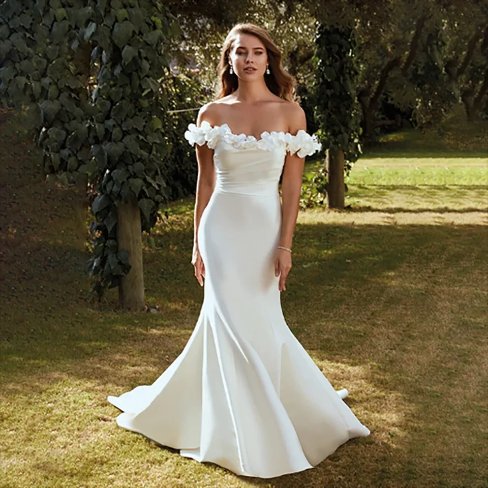 

Flavinke Customized Elegant Flowers Strapless Boat Neck Soft Satin Mermaid Wedding Dresses With Sweep Train Tulle Bridal Gowns