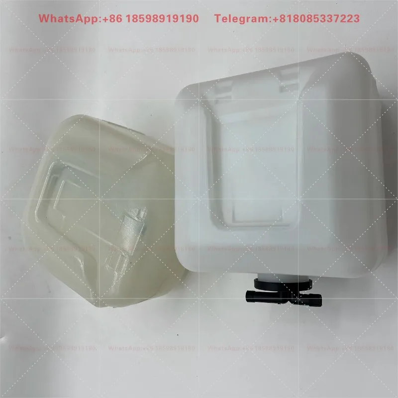 Coolant Expansion Tank Radiator Overflow Bottle For KX30 KX35 KX40 KX155 KX163 KX165 KX161‑3S KX183 KX185 Mini Excavator