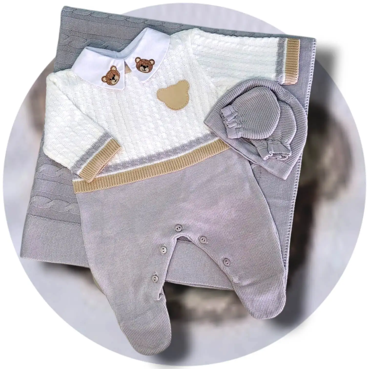 Knitting Maternity Outcome Gray Bear Kit4