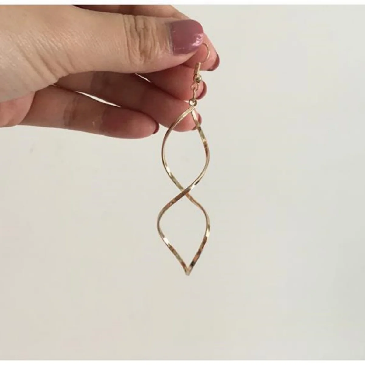 Fashion Simple Spiral Drop Earrings For Women Long Curved Wave Dangle Brincos Statement Wedding Party Jewelry image 6