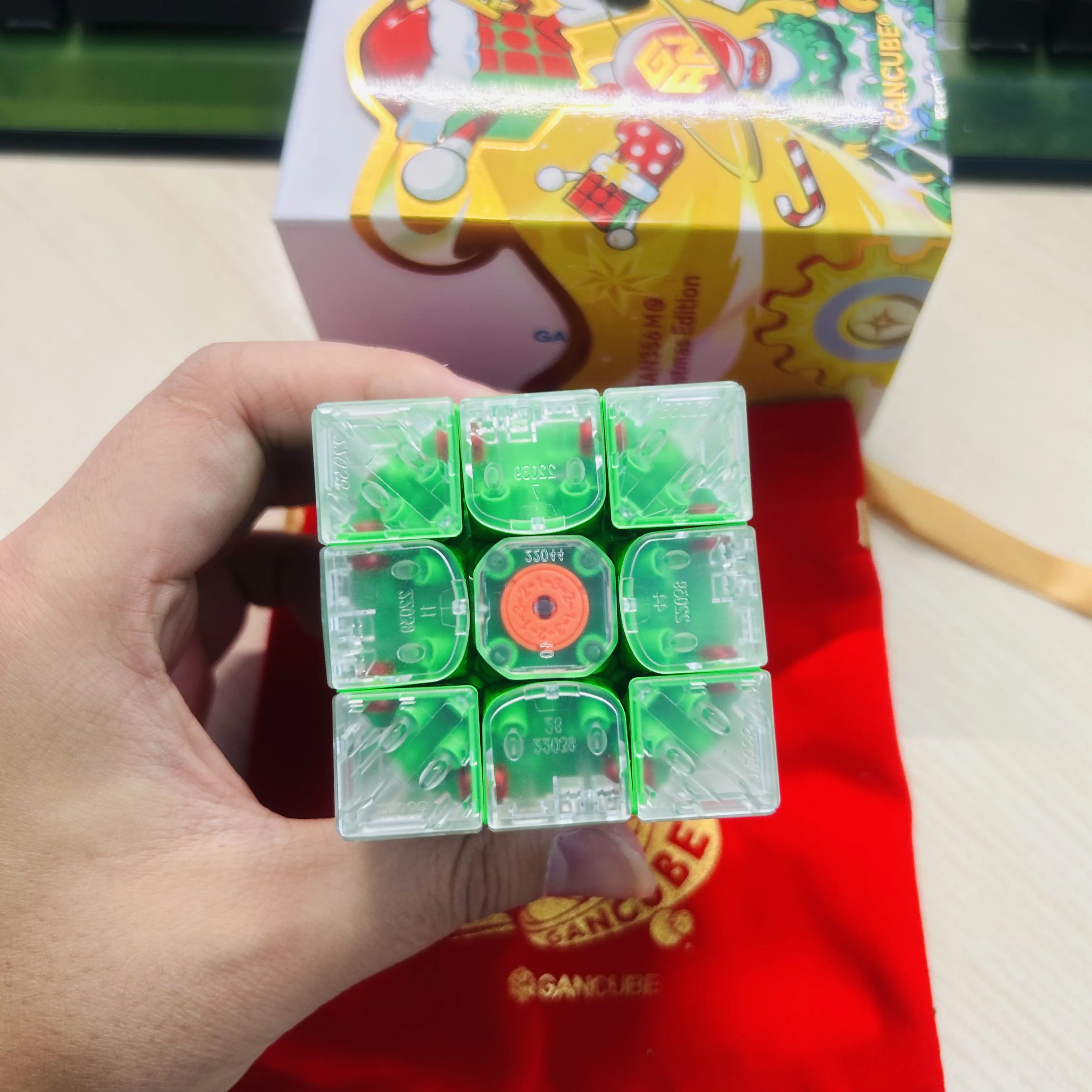 لتقوم بها بنفسك غان 356ME 2025 عيد الميلاد طبعة غان مكعب 3x3 المغناطيسي ماجيك سرعة مكعب ستيكيرليس المهنية الاطفال اللعب للهدايا