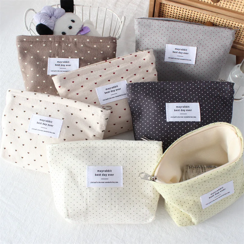 Korean Ins Dot Love Lipstick Makeup Bag Female Clutch Bag Small Cosmetics Bags Inner Bags Travel Organizer Bags Toiletries Bag