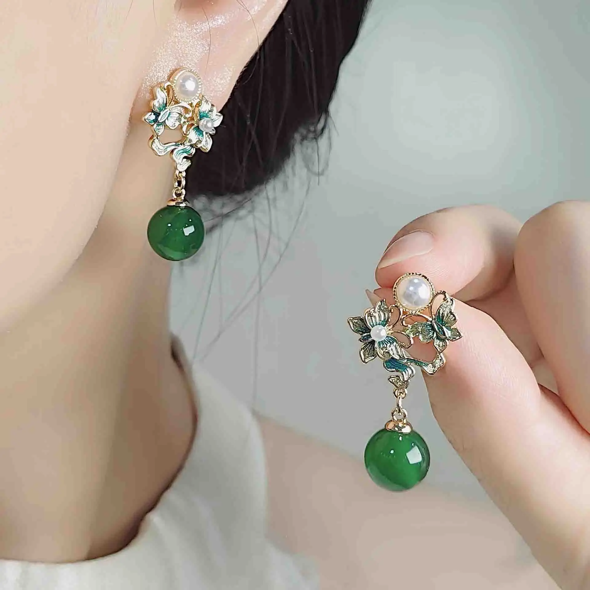 925 Silver Needle Korean Fashion Butterfly Earrings For Women Jewelry 2026 Trending New Palace Green Red Bead Drop Earrings Gift