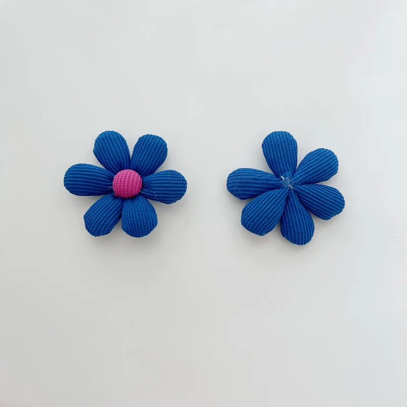 DIY ręcznie robione kolorowe kwiatowe wyściełane łaty, aplikacje na ubrania, przybory do szycia, ozdoby do włosów, 5 sztuk/partia