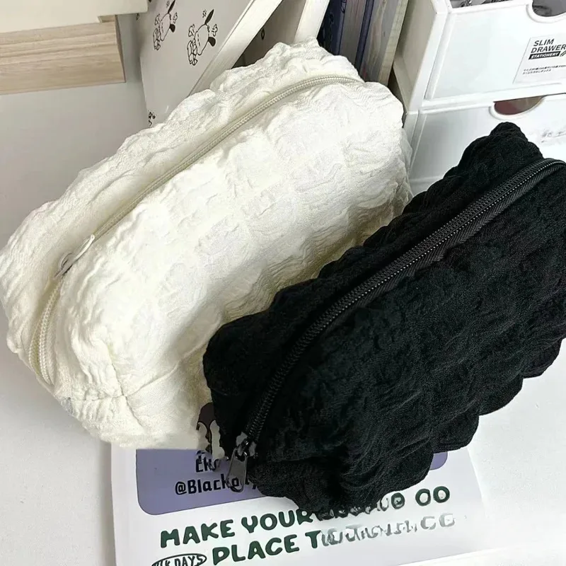 Cremefarbenes Puff-Federmäppchen mit hohem Wert – wolkenweich, großes Fassungsvermögen und langlebig, perfektes Geschenk für Schreibwarentaschen
