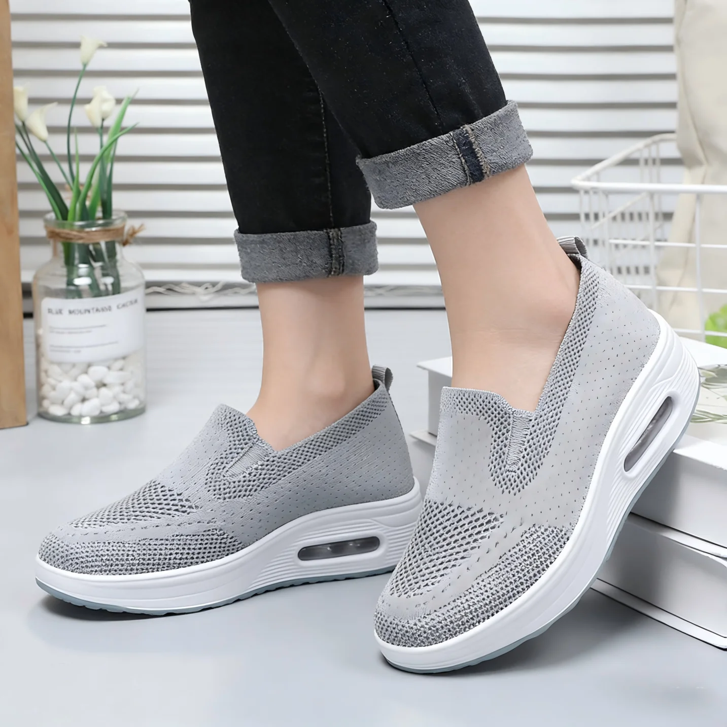

Ladies White Slip-On Air Cushion Wedge Sneakers, Breathable Mesh Casual Walking Shoes, Comfortable Platform Mules for Daily & Nu