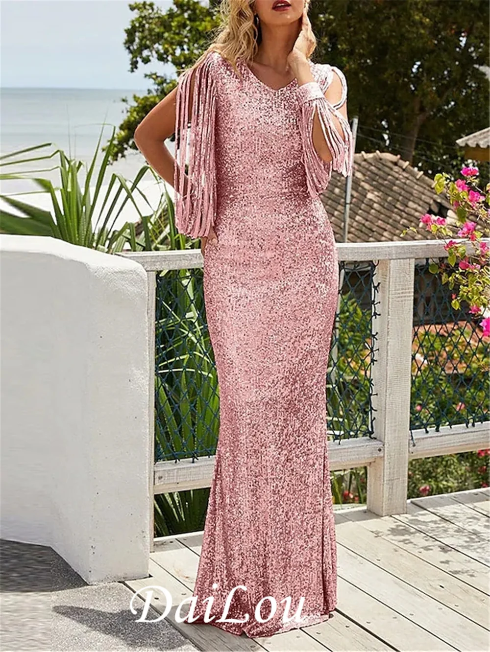 Mermaid / Trumpet Sparkle & Shine Prom Formal Evening Dress V Neck Long Sleeve Floor Length Polyester with Sequin