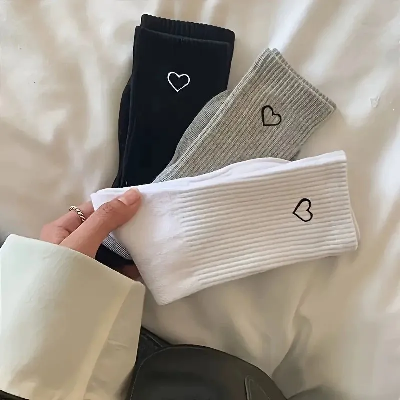 3/6/12 Pairs Unisex Heart-Shaped Patterned Mid Tube Socks Sweat Wicking Breathable Soft Comfortable Couples Casual Socks﻿﻿