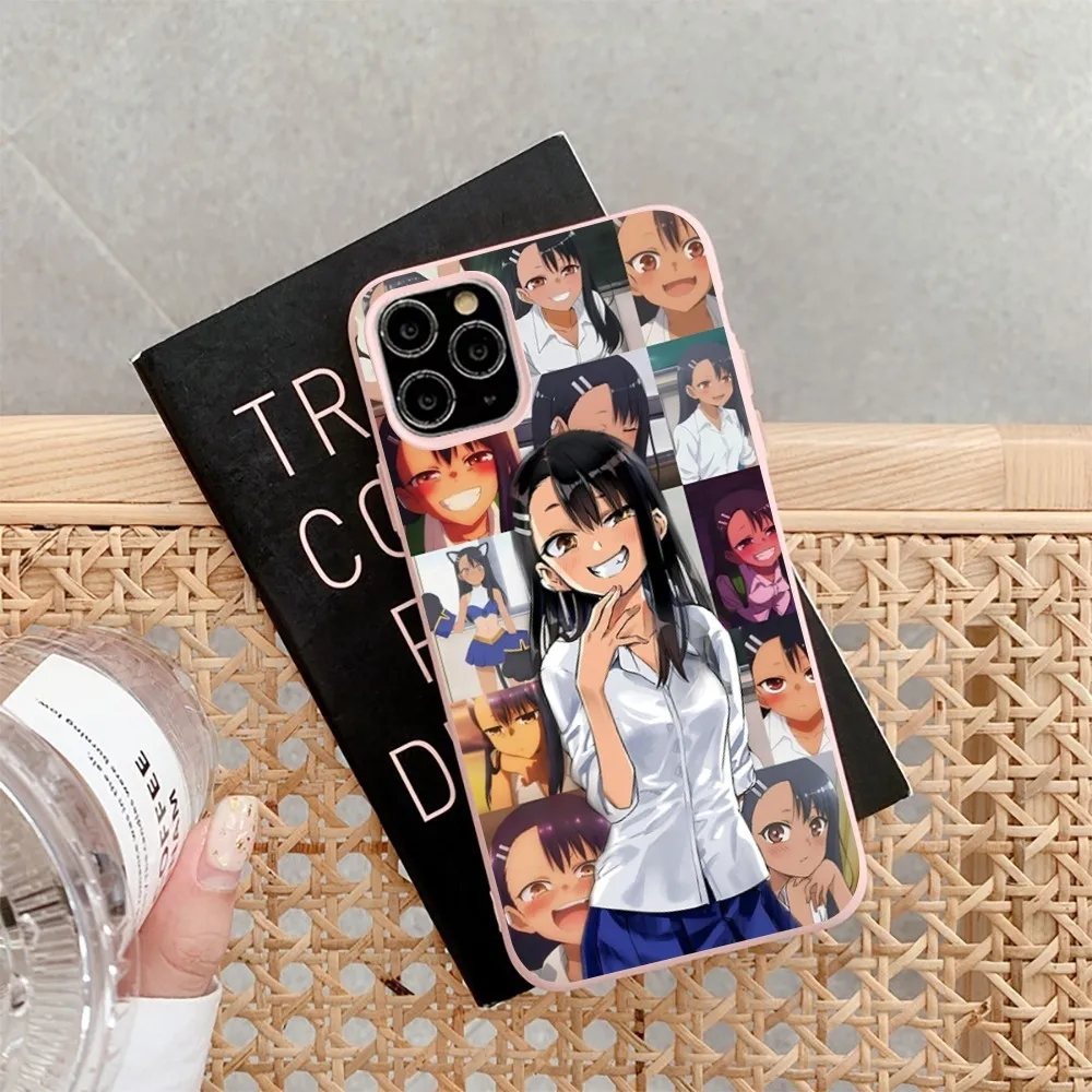 Nagatoro San Anime Phone Case for iPhone 14 11 12 13 Mini Pro Xs Max 8 7 6 6S Plus X XR Solid Candy Color Case