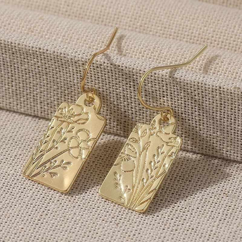 Hand Stamped Minimalist Botanical Pattern Dangle Earrings for Women Fashion Vintage Golden Plated Pendant Earrings Jewelry Gifts
