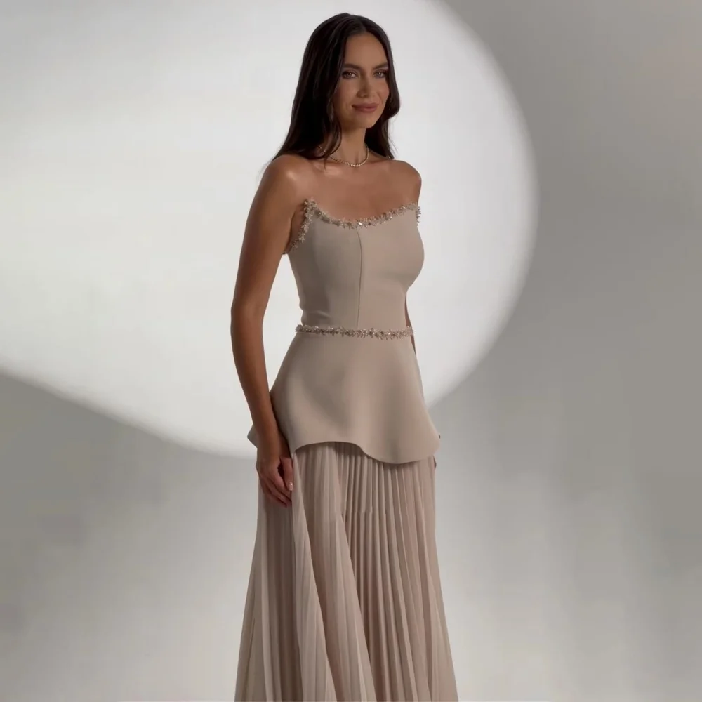 Customized Exquisite Sleeveless Evening Dress Charming Strapless Beading Prom Dress Elegant Ruffles Zipper Party Gown فساتي