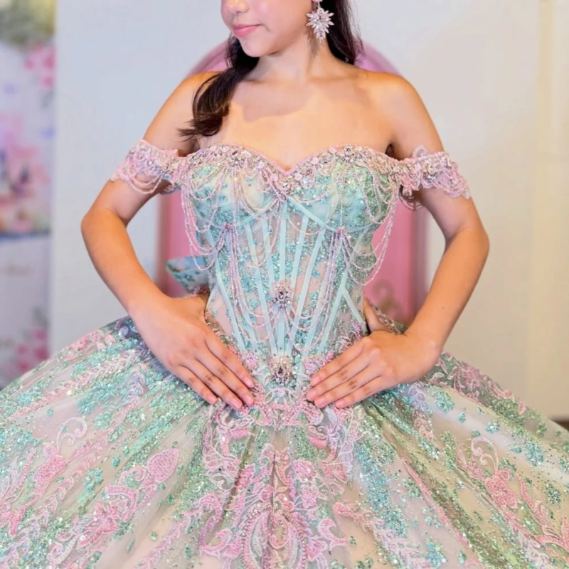 Green Glitter Quinceanera Dresses Off Shoulder Ball Gown Sweet 16 Dress Sequin Applique Lace Bow Beads Tull Party Birthday Vesti