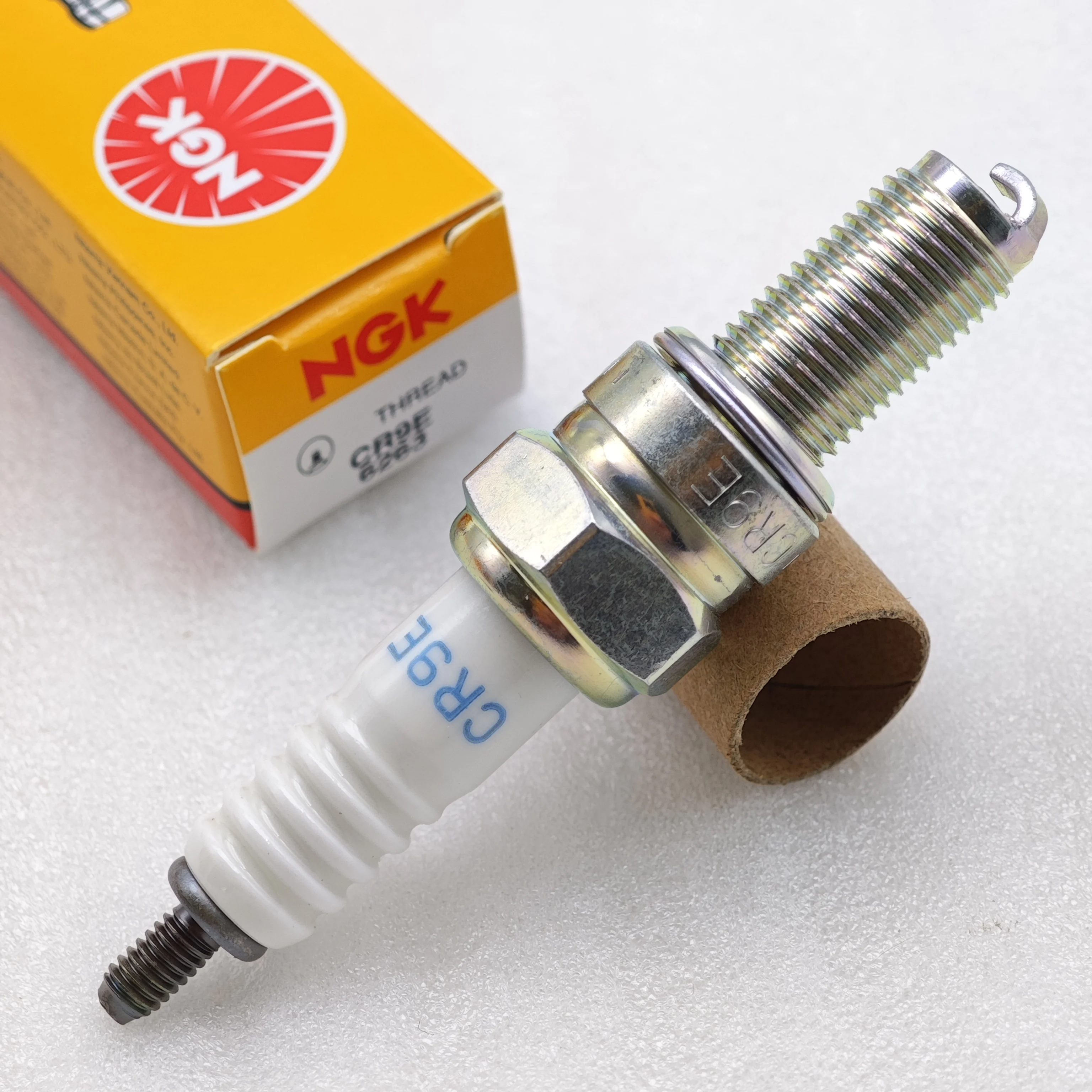 4pcs Original NGK Spark Plug CR9E 6263