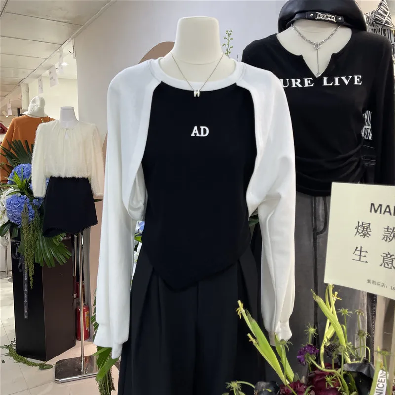 

Street Style Short Women's Hoodie Letter Print Long Sleeve Overhead Top Color Block Design Trendy Casual Loose Fit Autumn New...