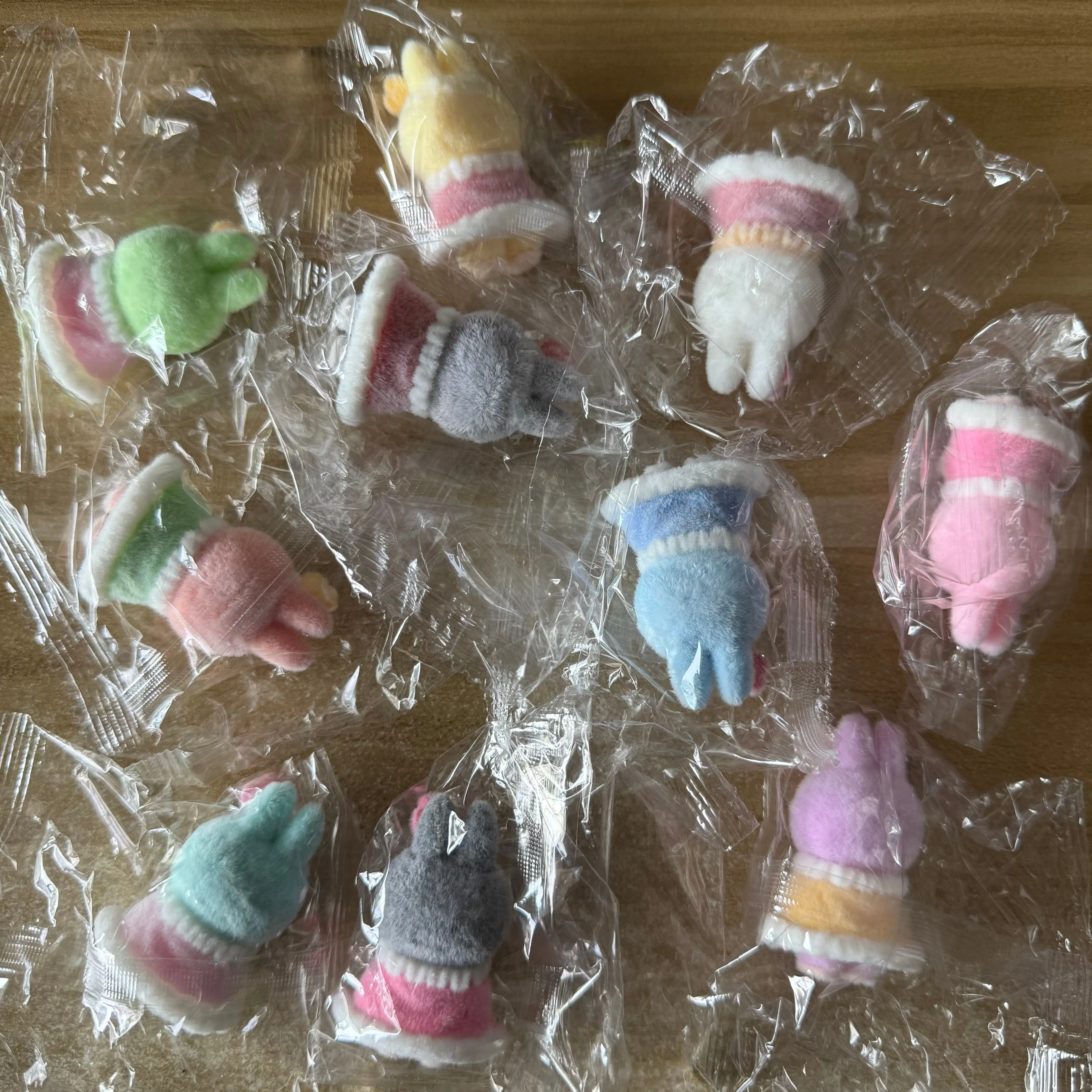 

Cute Anime Ornaments DIY Mini Action Figure Accessories Kawaii Dolls Christmas Halloween Birthday Festival Gifts Toy