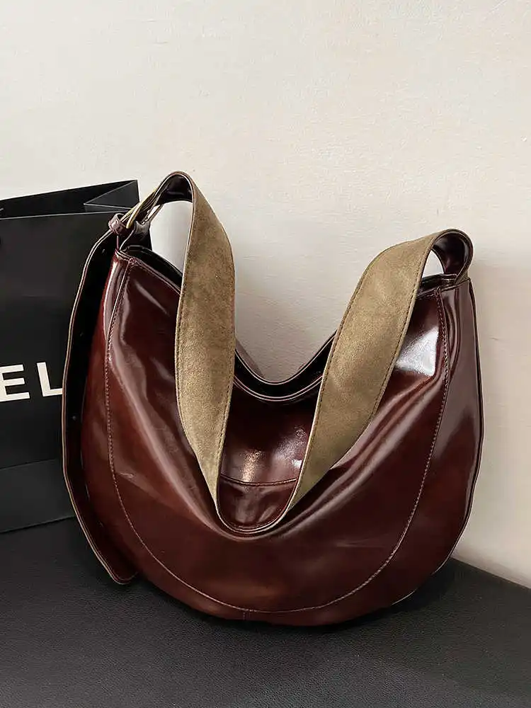 Fashionable Oil Wax Leather Crossbody Bag Spring Autumn New Korean Edition Premium Tote Bag Women Trendy Shoulder Versatile Bag