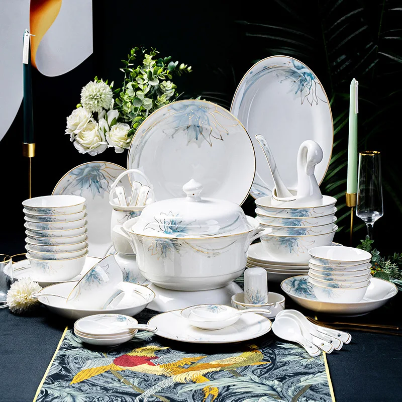 Wholesale of tableware sets, Jingdezhen tableware 62 PC gold lily bone porcelain European style tableware set