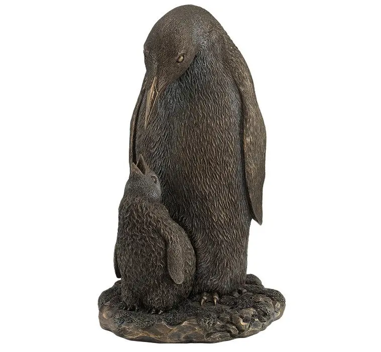 Mother Penguin and Baby Chick Statue Antique Bronze Resin Figurine Parent Child Antarctic Animal Rock Base Home Decoration Gift
