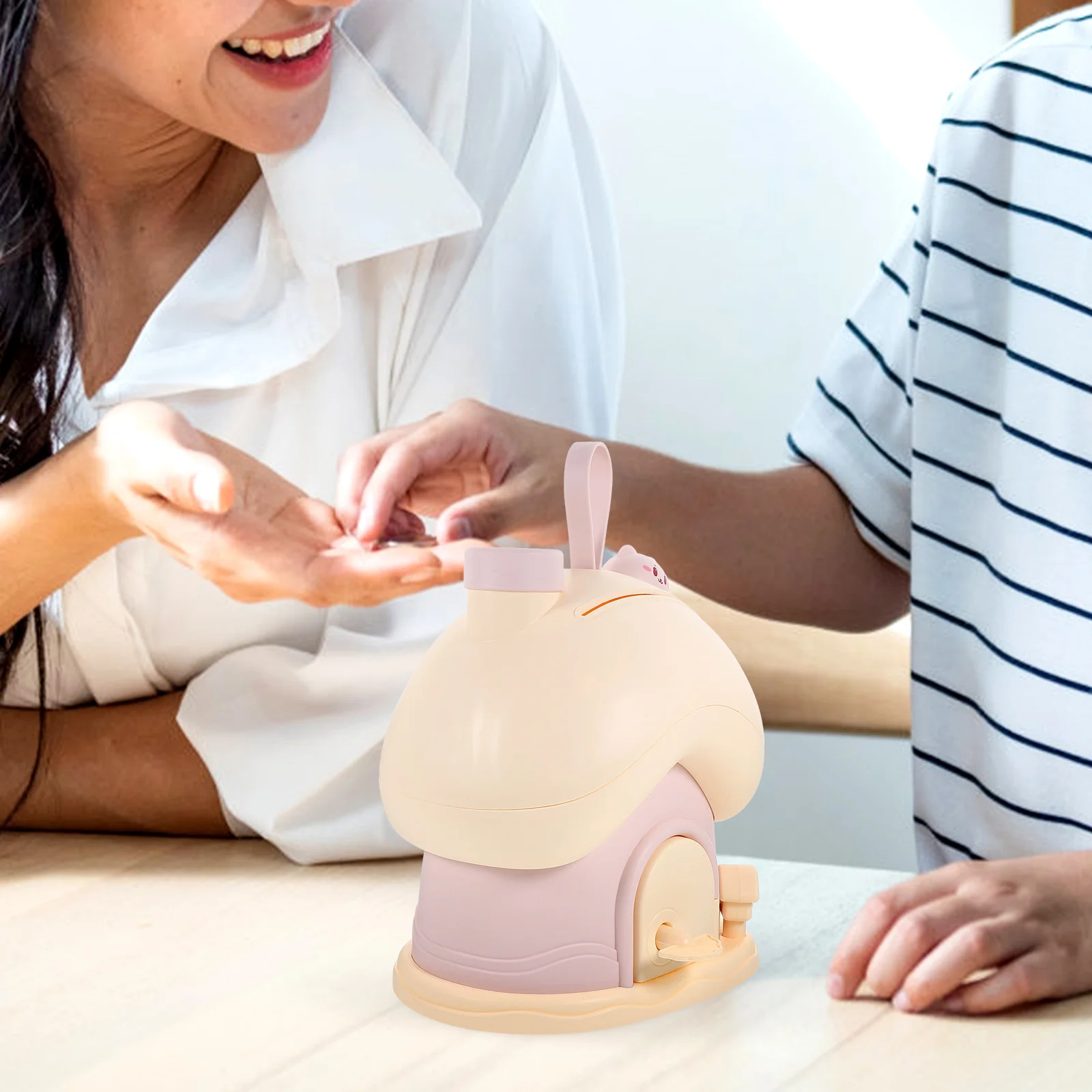 

1pc Mushroom House Piggy Bank Cute Coin Bank For Girls Creative Money Saving Jar Decorative Desktop Coin Holder