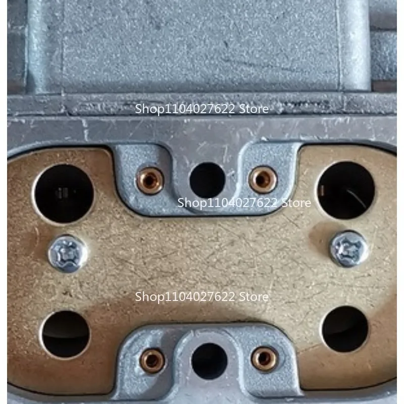 1-piece-pour-carburateur-gx670-gx670-16100-zn1-812-16100-zn1-813