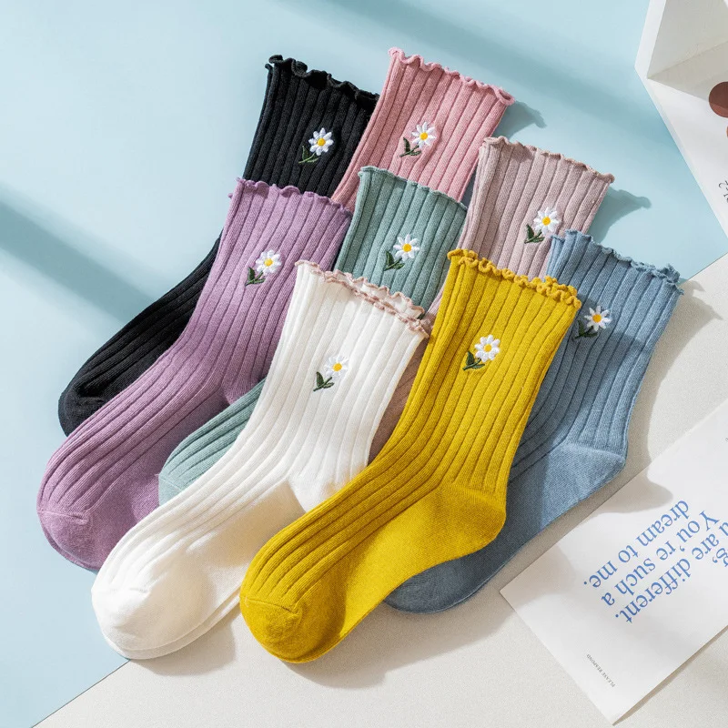 Women's Socks Japanese Fashion Floral Embroidery Cotton Solid Color Medium Tube Socks Women JK Lolita Kawaii Cute Frilly Socks