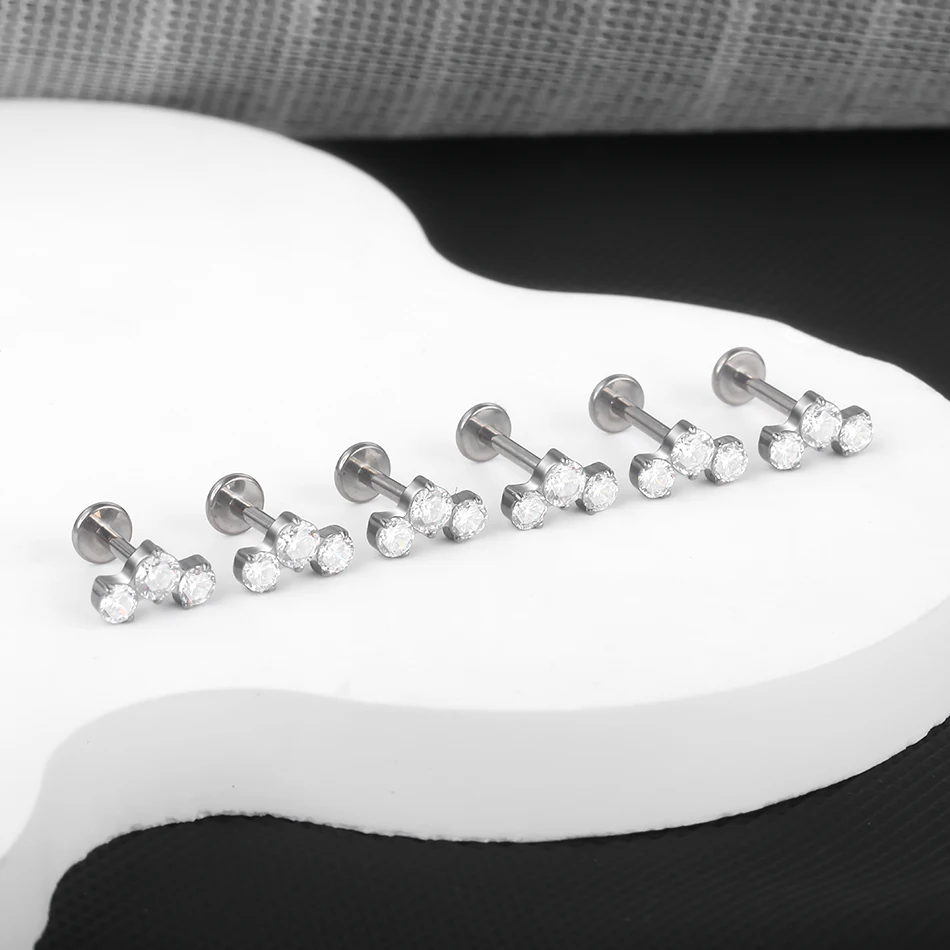 1PC 16G Titanium Helix Piercings CZ Labret Lip Rings Crystal Ear Cartilage Tragus Conch Daith Lobe Piercings Women Jewelry 16G