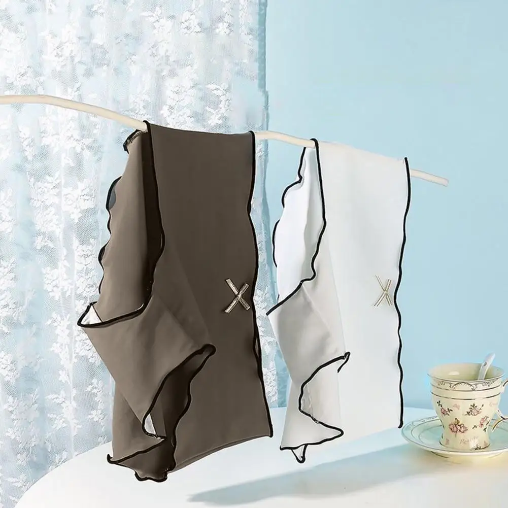 Sous-vêtements en soie glacée taille basse pour femmes, slip Triangle sans couture, doux, respirant, extensible, couverture complète