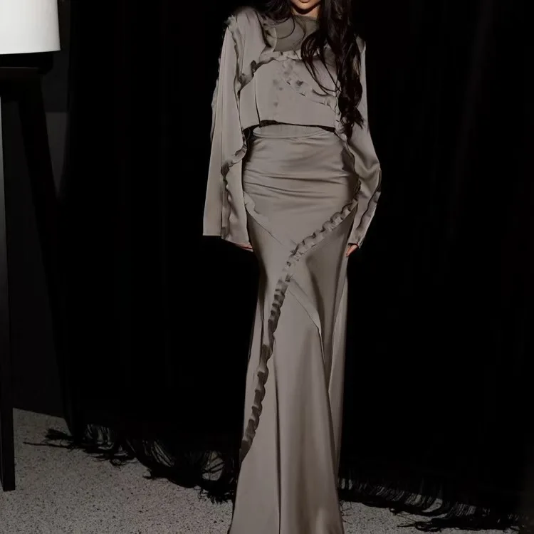 

Faionable Long Sve Ruffle Hem irt And Skirt Set Ele Women's Autumn Outfit round Ne Regular Fit European Sle