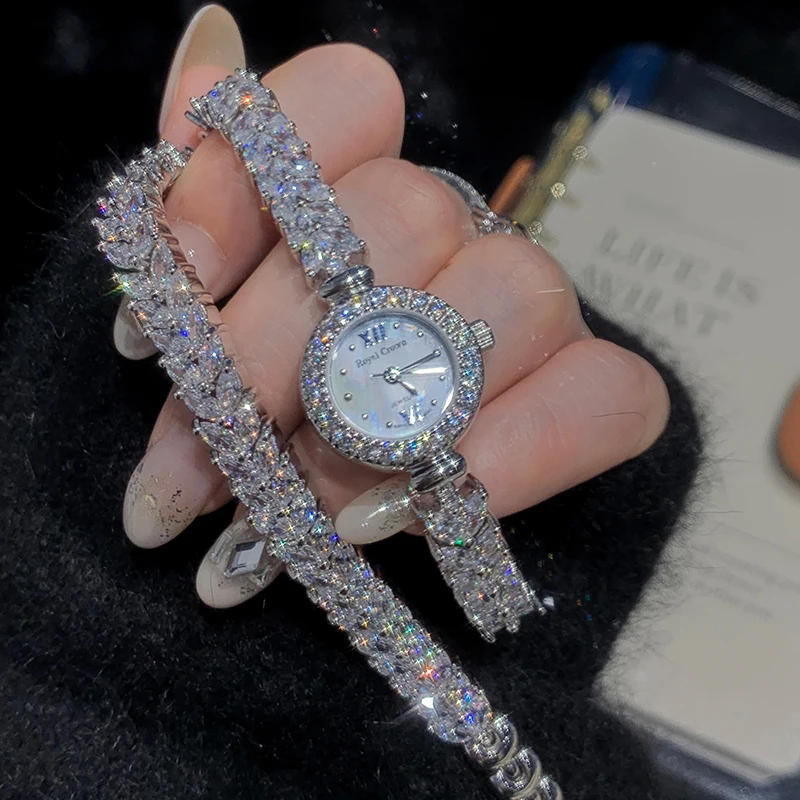Lady Women's Watch Royal Hours Long Double-Wrap Wedding Bracelet Luxury Claws Setting AAA Cubic Zircon Girl Birthday Gift Box
