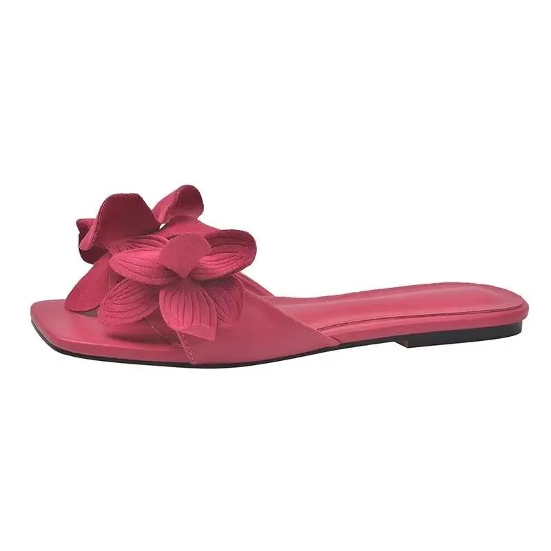 

2026 Summer new rose petal slippers female fashion flat casual soft bottom light outdoor shopping beach sandals