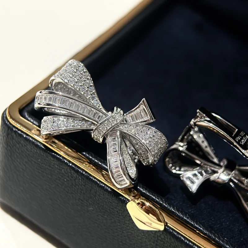 S925 Sterling silver bow ribbon full diamond stitching square diamond stud earrings Bow precision classic texture