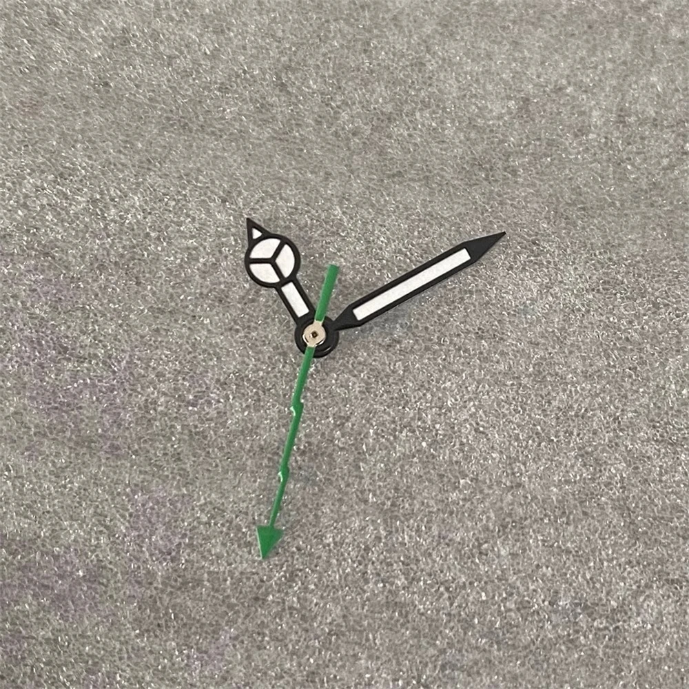 Aguja de reloj luminosa verde adecuada para NH35 NH36 4R 7S, puntero de movimiento, borde negro, blanco, tres pines