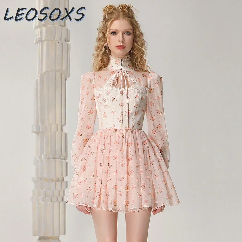 

LEOSOXS Designer Girl Floral Hollow Stand-up Collar Long-sleeved Dress Women's 2024 Early Autumn Organza Light Pink Midi Dress