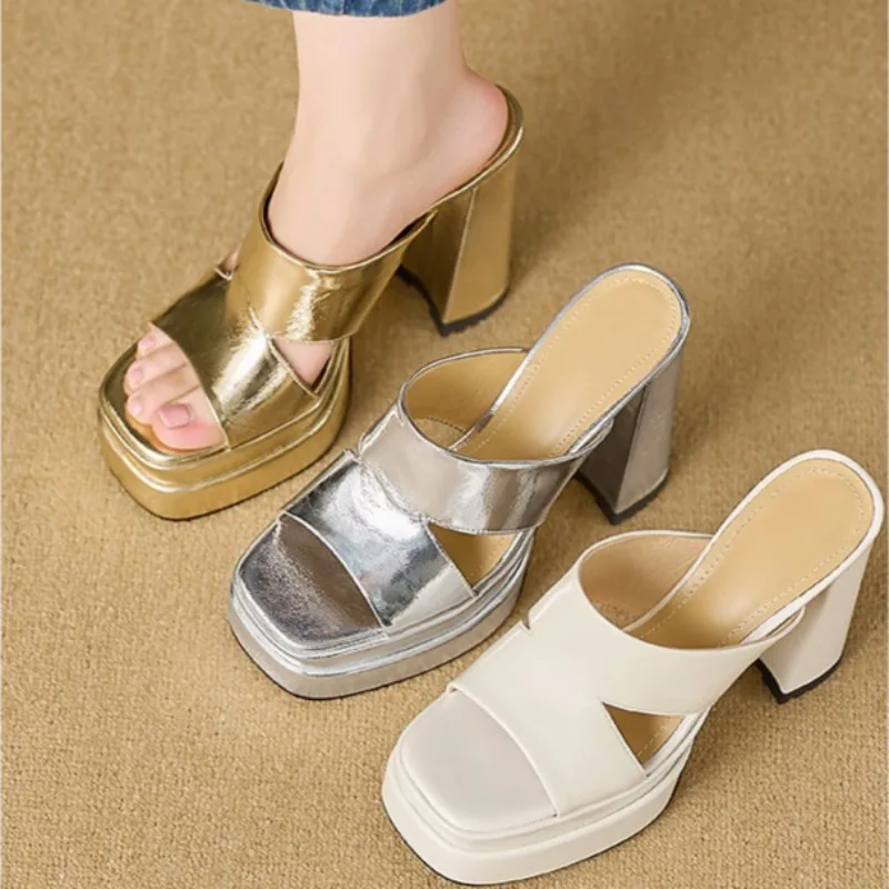 Blockabsatz-Sandalen mit Aussparungen und einem Riemen, offene Zehenpartie, vielseitige Damen-Sommerschuhe mit superhohem Absatz und Fischmaul-Design