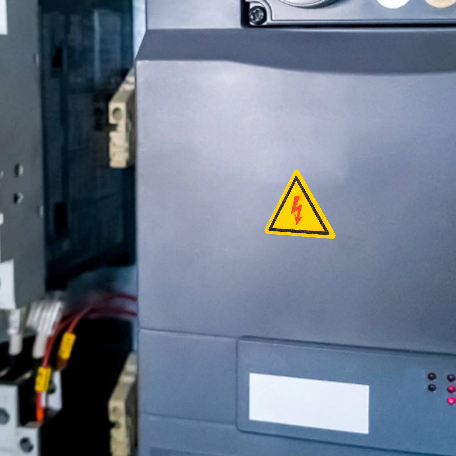 2Pcs High Voltage Sign Stickers Oil Resistant Triangular Design for Electrical Panels Easy Install Safety Warning Decal Danger