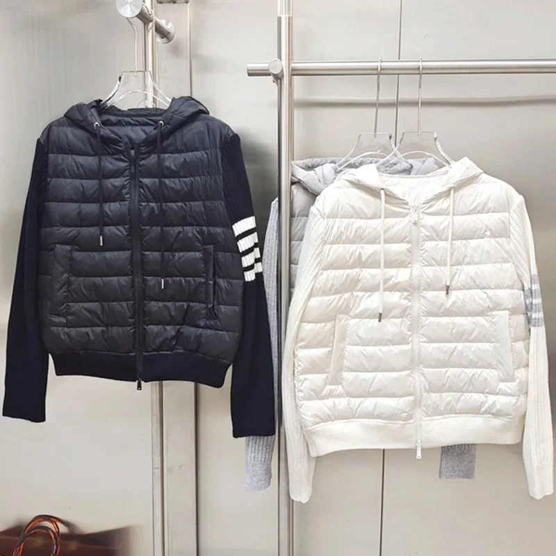 2024 Winter Hooded Lightweight Down Jacket Spliced Knitted Sleeves White Duck Down Casual Jacket Women's Trend Striped Coat