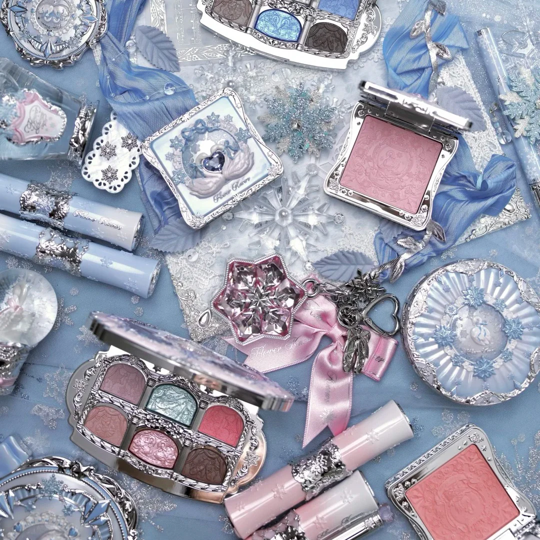 Flower Knows Snow Ballet Colle - Beauty In Makeup recension och pris