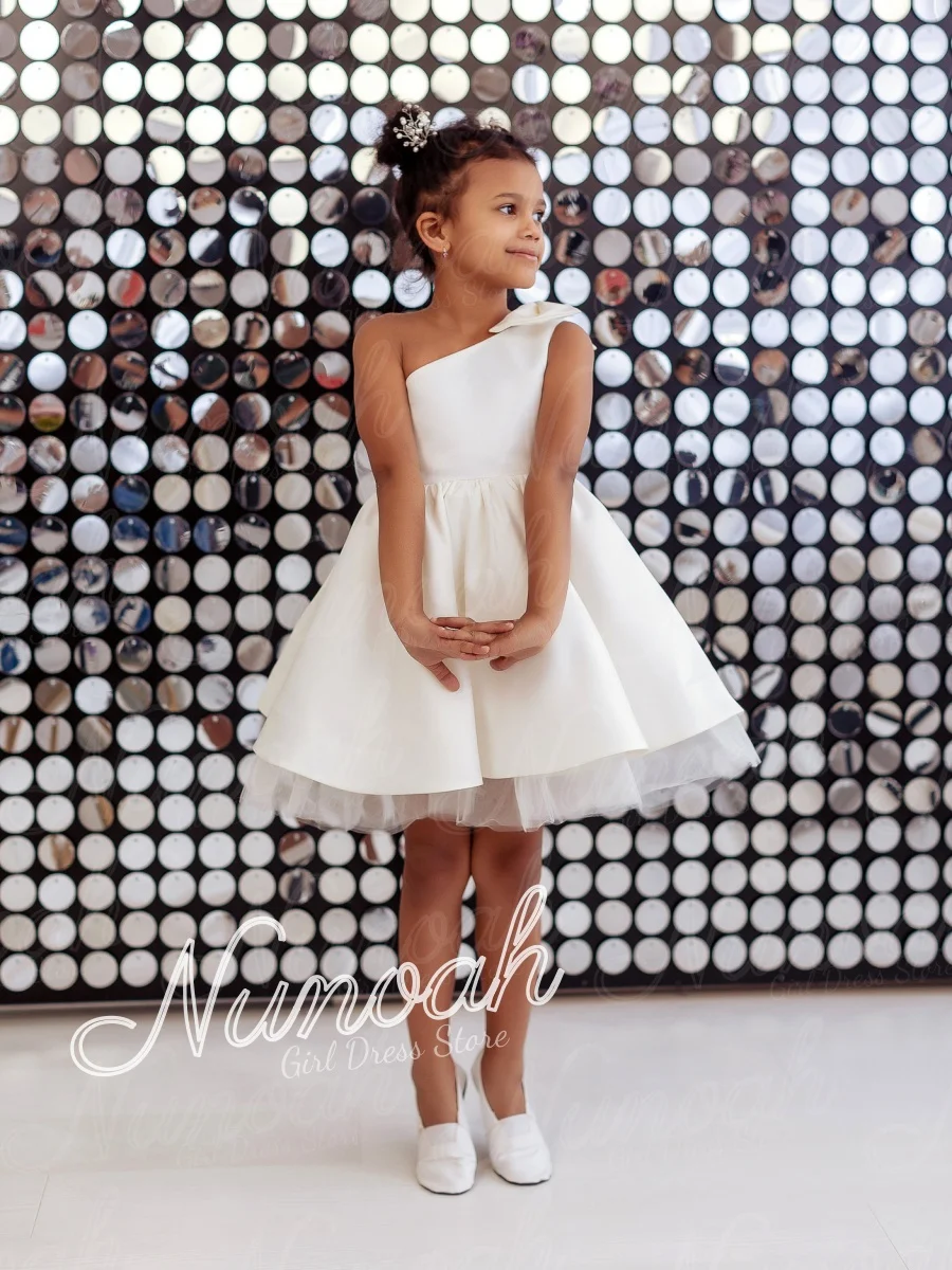 Ivory Satin Flower Girl Dresses for Wedding One Shoulder Baby Birthday Gowns for Photoshoot First Communion Gowns Customized