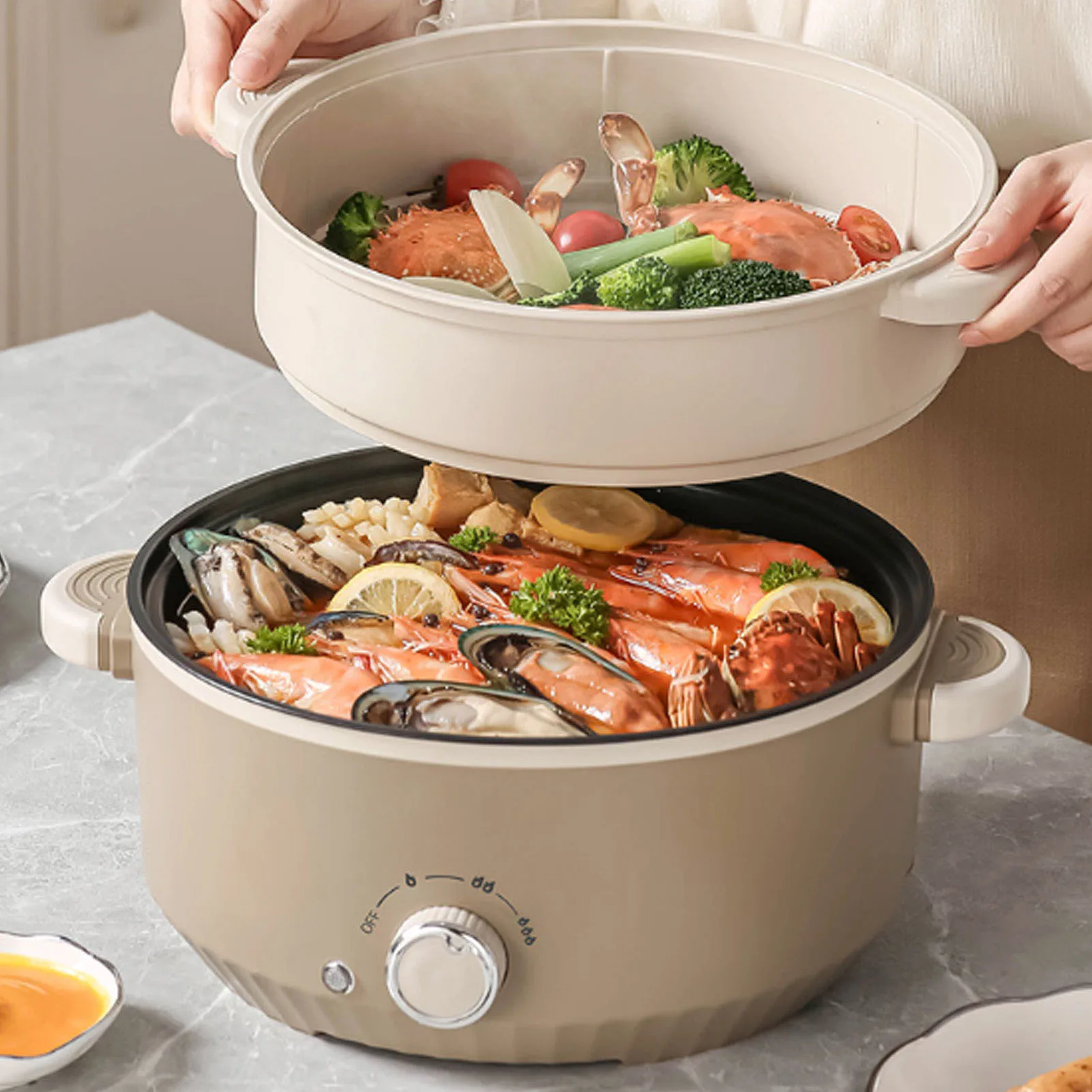 220V Electric Hot Pot 800W 3L Food Grade Nonstick Coating Multifunctional Electric Cooker with Steam Basket for Steak Rice