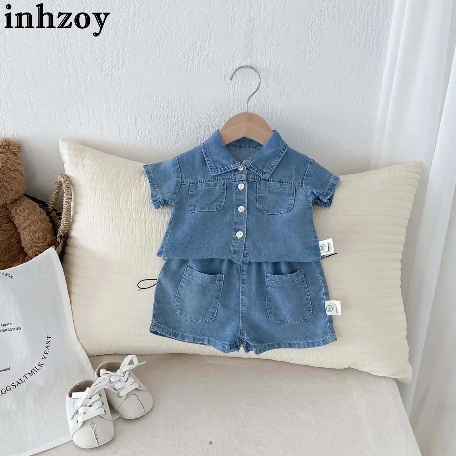 

Летняя модная повседневная джинсовая одежда для маленьких мальчиков 0-24 месяцев, джинсовая куртка на пуговицах с короткими рукавами и лацканами, комплект шорт с эластичной резинкой на талии